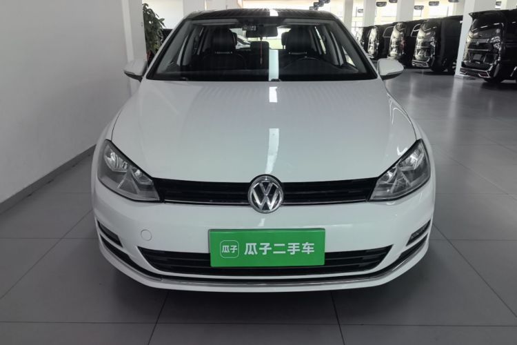 Volkswagen Golf 2015 car image #3