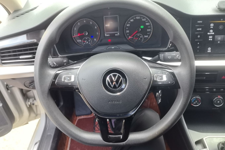 Volkswagen Lavida 2021 car image #11