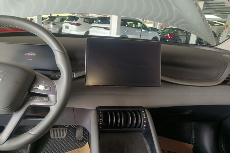 BYD Yuan Plus 2025 car image #13