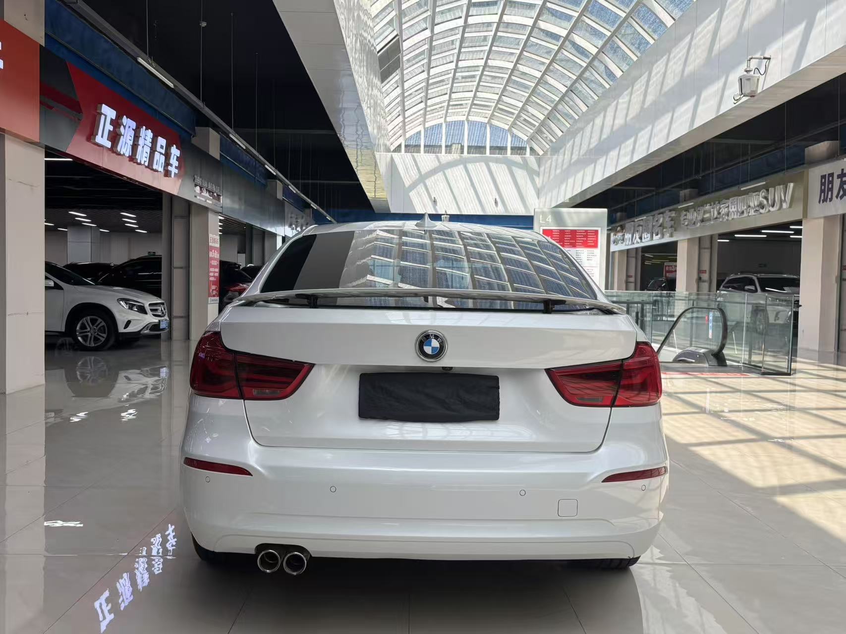 BMW 3 Series GT 2019 car image #8