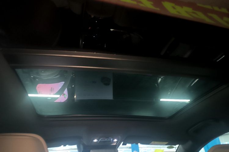 BYD Han 2025 imagem de carro #18