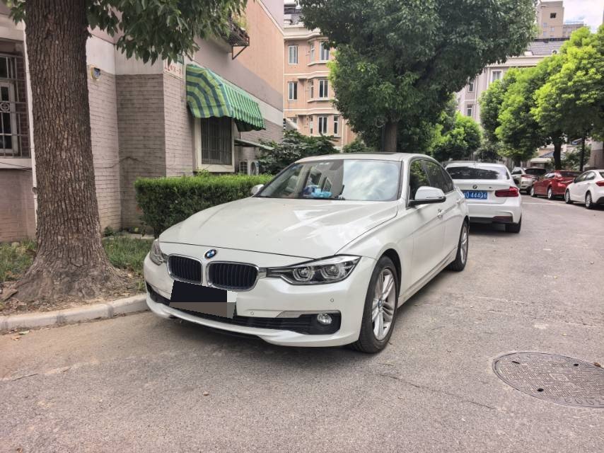 BMW 3 Series 2017 BMW 3 Series 2017 car image