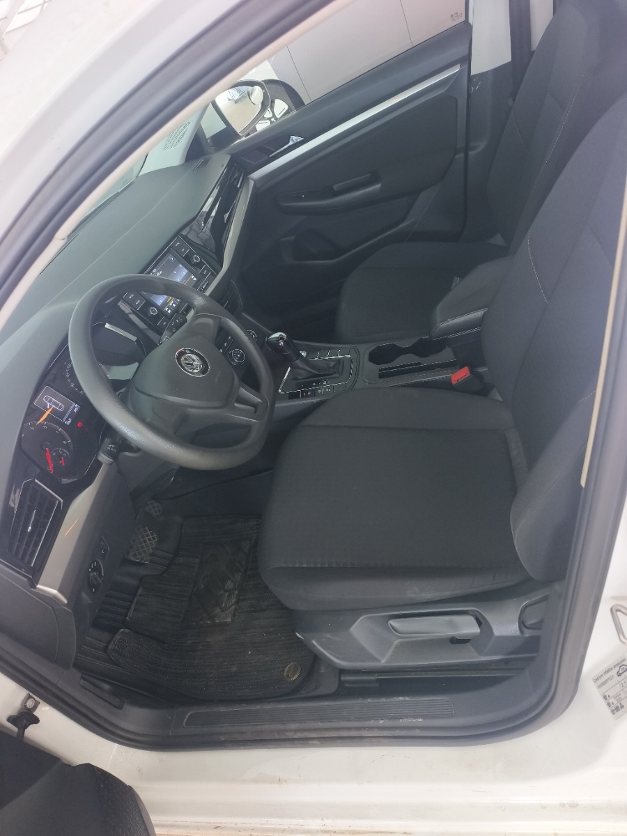 Volkswagen Bora 2019 car image #7