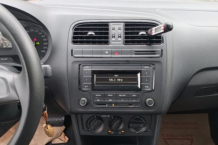 Volkswagen Polo 2018 #13 Volkswagen Polo 2018 car image #13