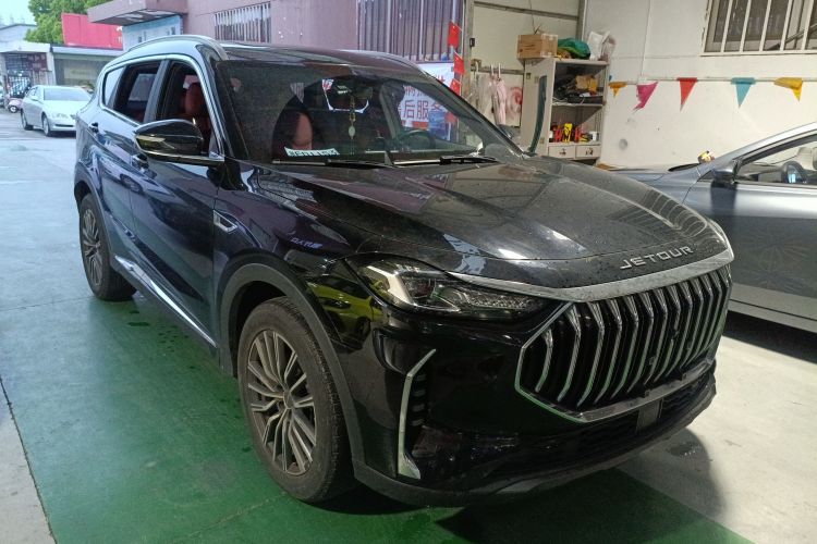 Jetour X70 PLUS 2023 #4 Jetour X70 PLUS 2023 car image #4
