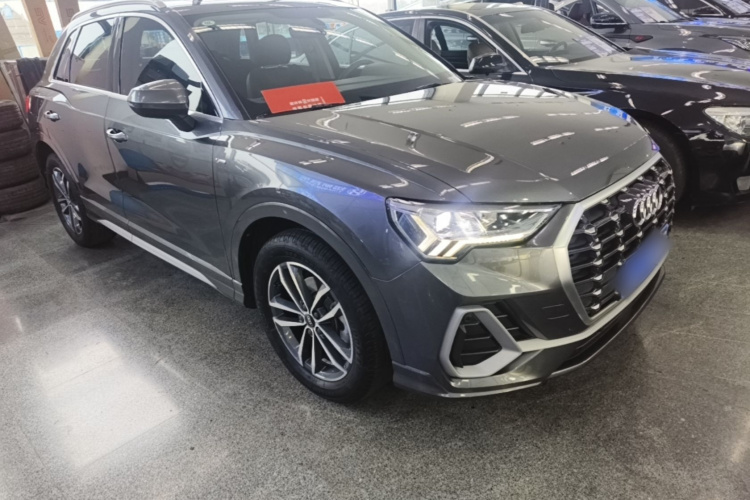 Audi Q3 2022 #6 Audi Q3 2022 car image #6