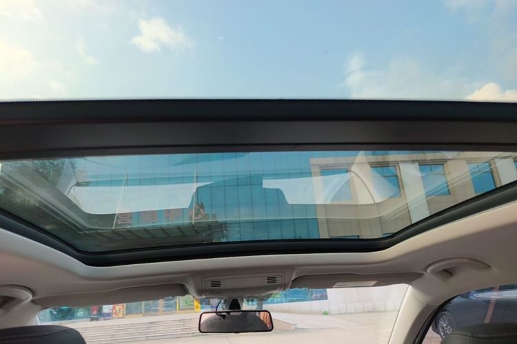 Volkswagen Tharu 2022 car image #18
