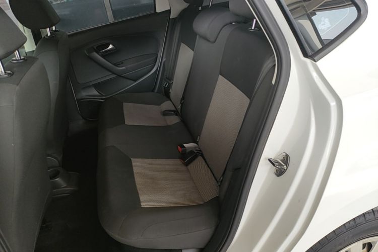 Volkswagen Polo 2019 #17 Volkswagen Polo 2019 car image #17