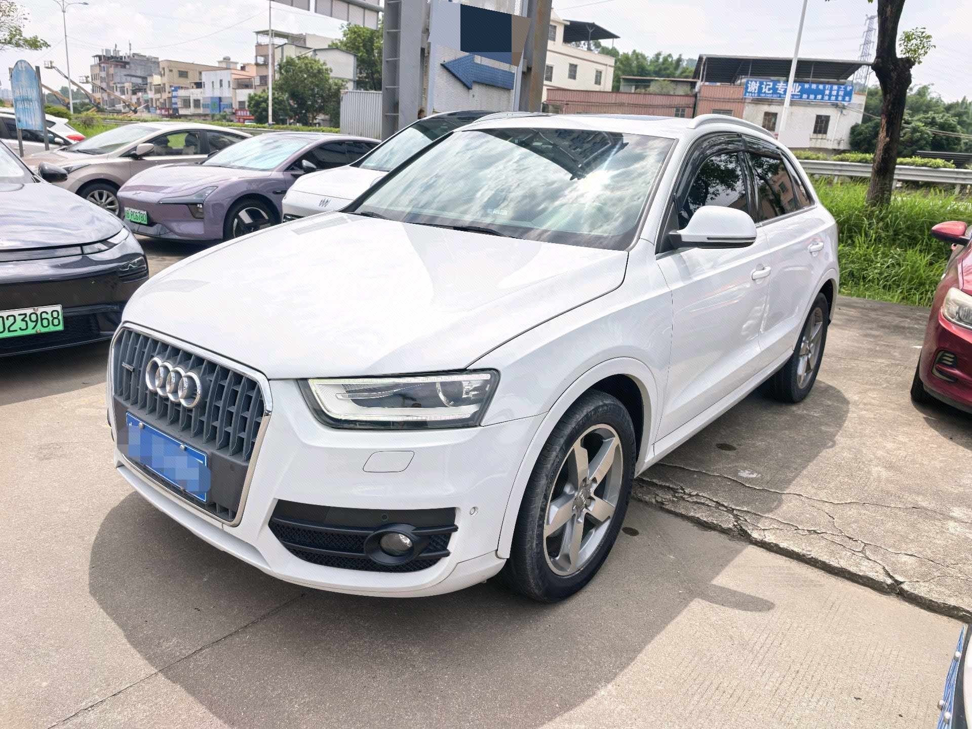 Audi Q3 2015 Audi Q3 2015 car image