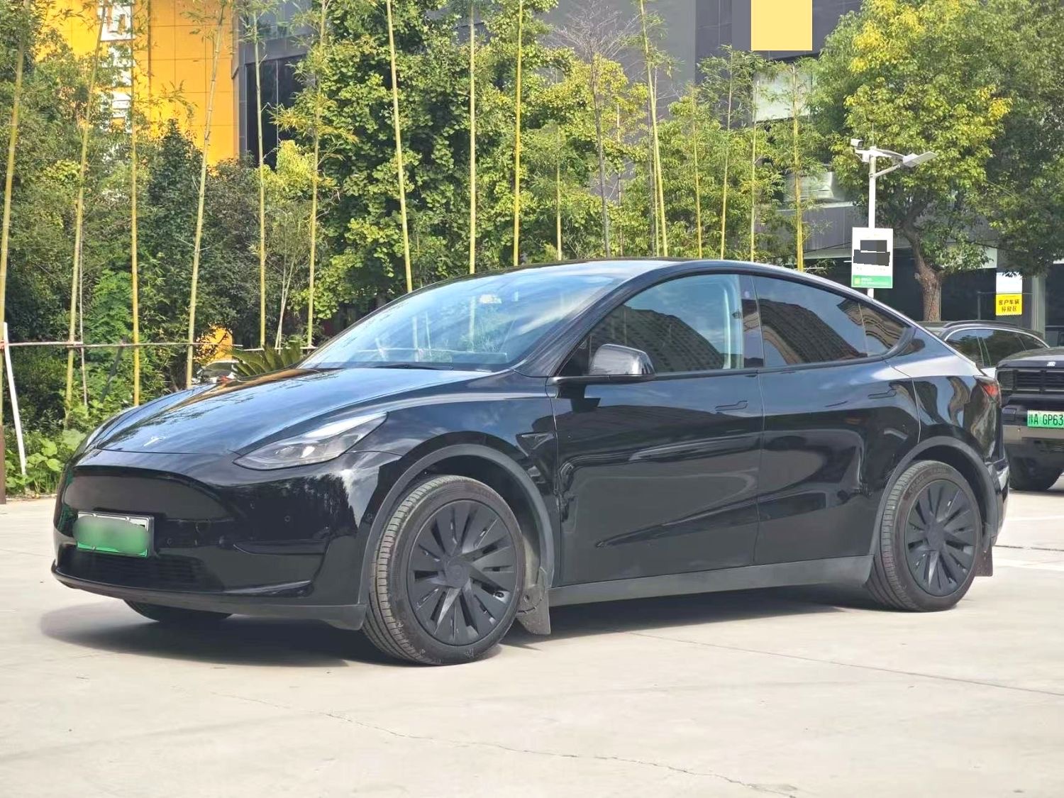 Tesla Model Y 2023 Tesla Model Y 2023 immagine di auto