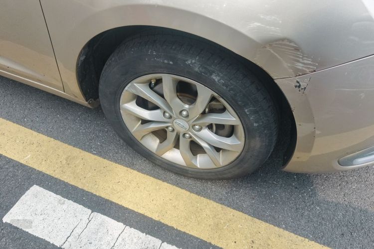 GEELY Emgrand GL 2017 car image #9