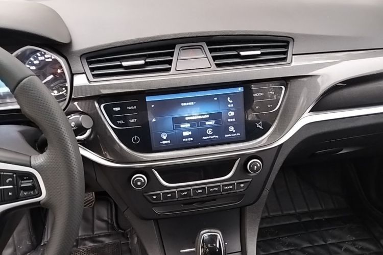 GEELY Emgrand 2017 #13 GEELY Emgrand 2017 car image #13