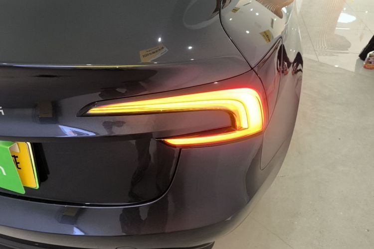 Tesla Model 3 2024 #8 Tesla Model 3 2024 immagine di auto #8