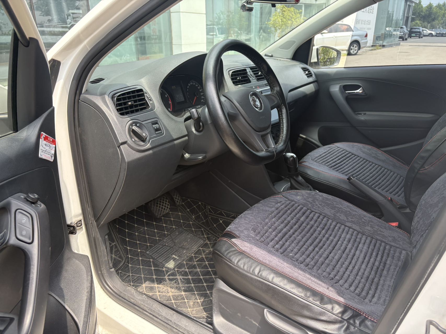 Volkswagen Polo 2017 #3 Volkswagen Polo 2017 car image #3
