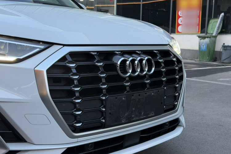 Audi Q3 2022 #10 Audi Q3 2022 immagine di auto #10