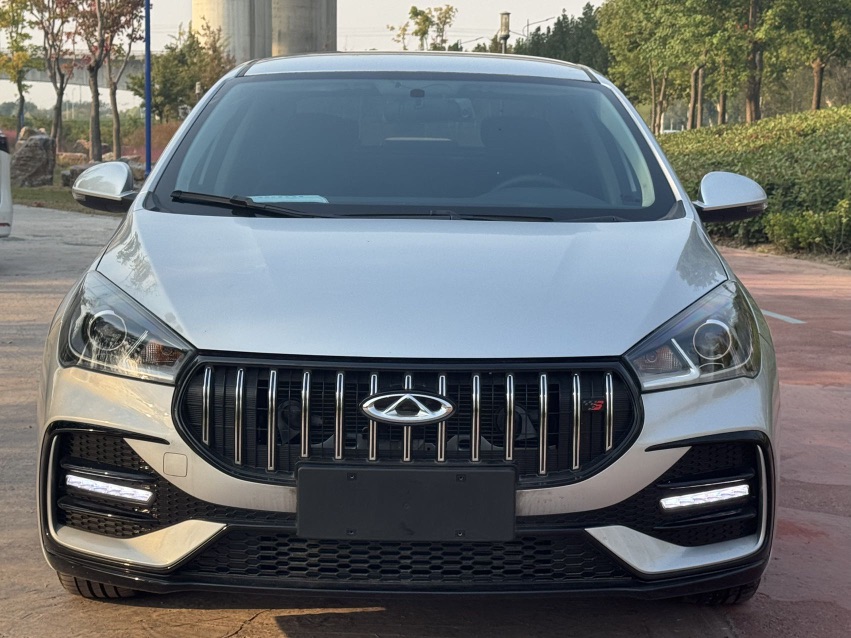 Chery Arrizo 5 2025 #2 Chery Arrizo 5 2025 صورة سيارة #2
