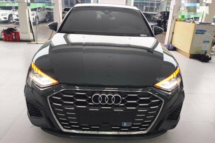 Audi A3 2021 car image #3