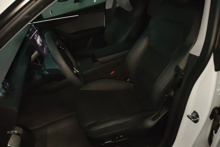 Tesla Model Y 2025 #17 Tesla Model Y 2025 car image #17