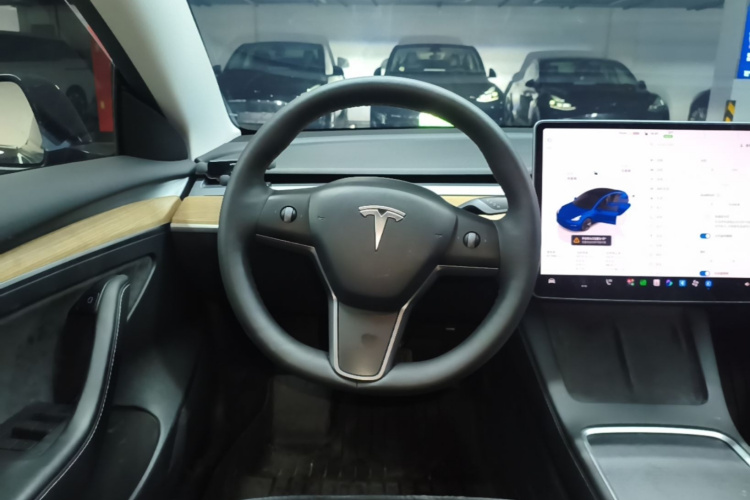 Tesla Model 3 2023 #11 Tesla Model 3 2023 car image #11