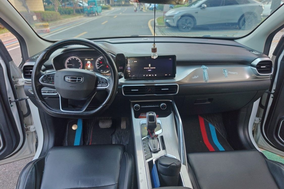 GEELY Coolray 2019 imagem de carro #21