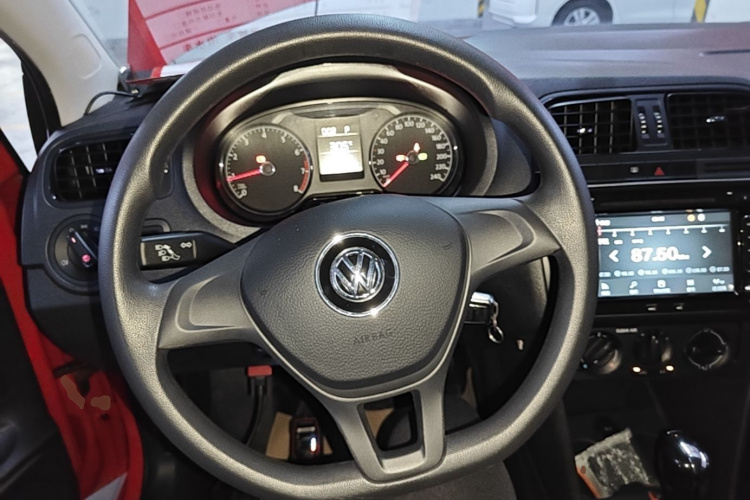 Volkswagen Polo 2017 #11 Volkswagen Polo 2017 car image #11