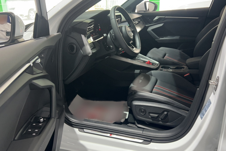 Audi A3 2021 car image #10