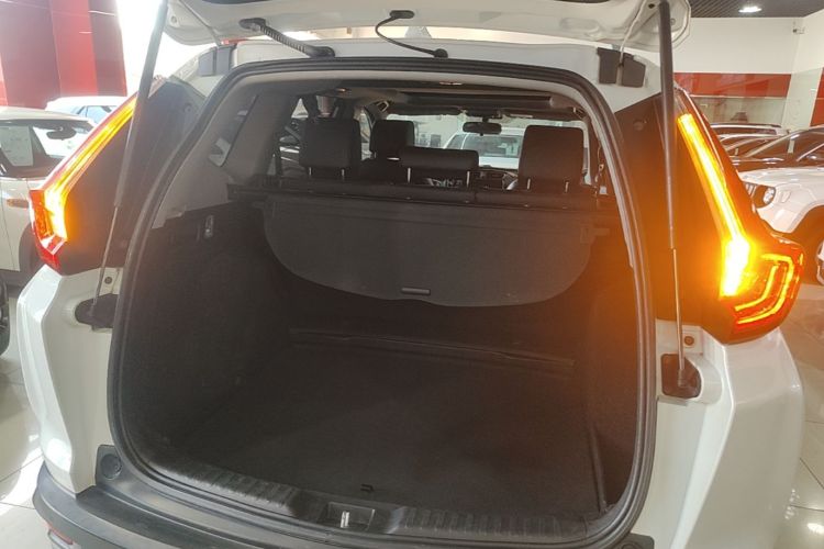 Honda CR-V 2018 immagine di auto #19