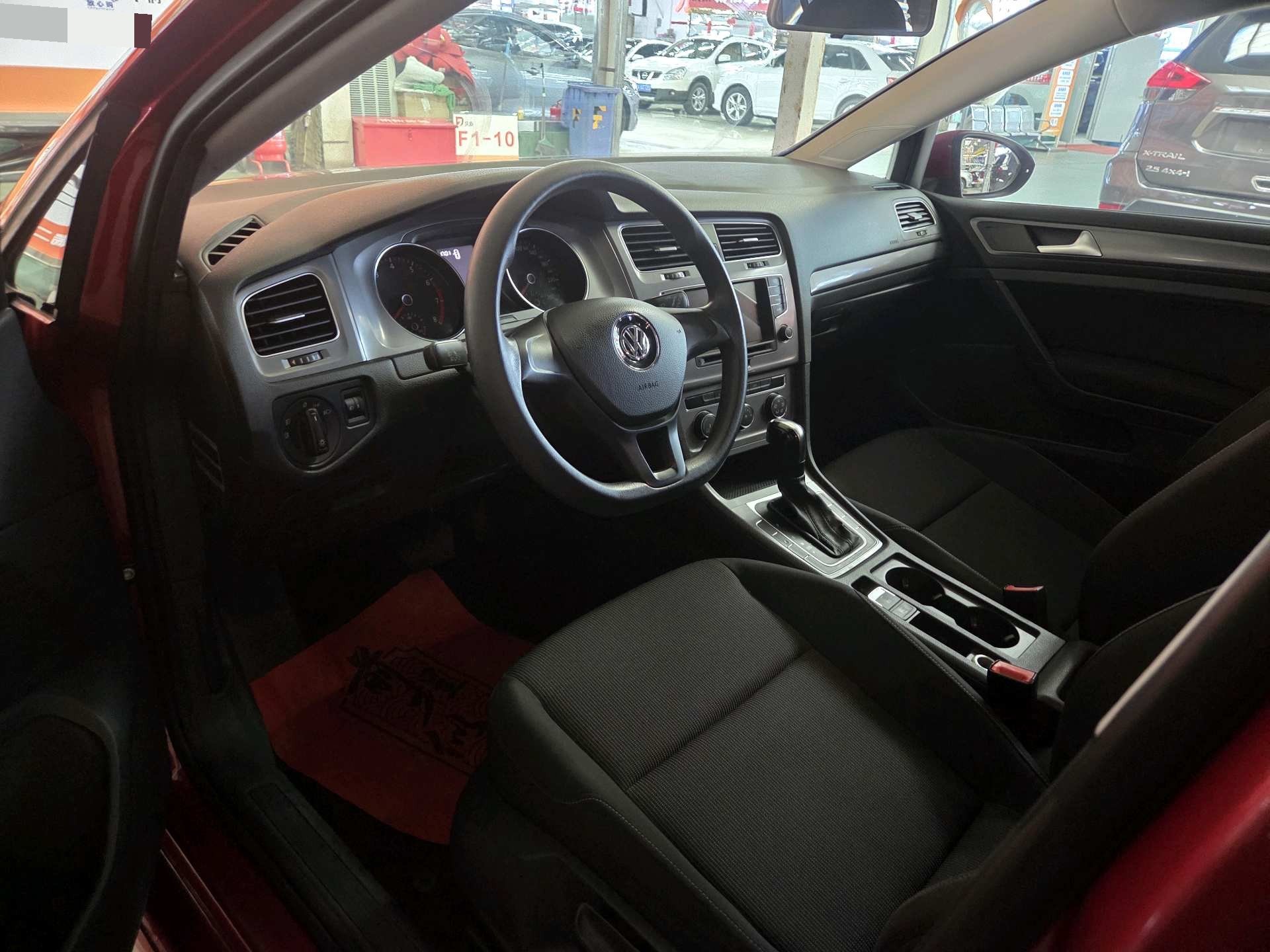 Volkswagen Golf 2015 car image #6