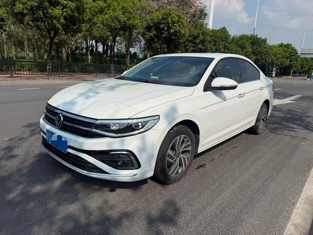 Volkswagen Bora 2023 immagine di auto #10
