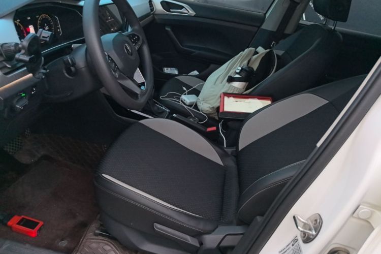 Volkswagen Tacqua 2023 immagine di auto #15