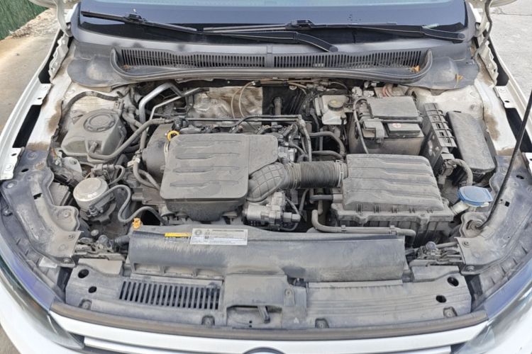 Volkswagen Polo 2021 car image #20