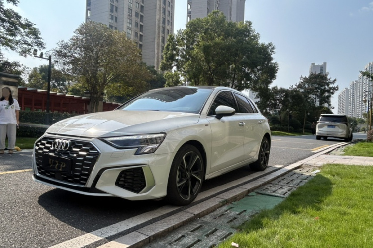 Audi A3 2024 #2 Audi A3 2024 изображение автомобиля #2
