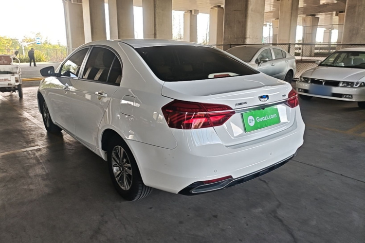 GEELY Emgrand 2018 #5 GEELY Emgrand 2018 car image #5