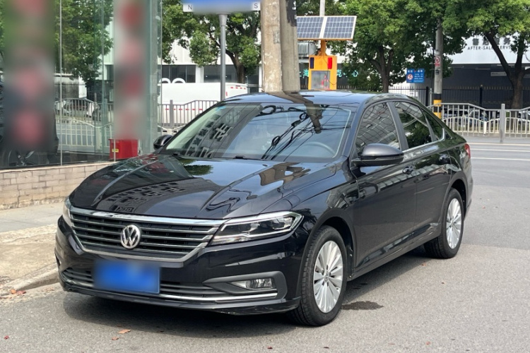 Volkswagen Lavida 2020 car image #4