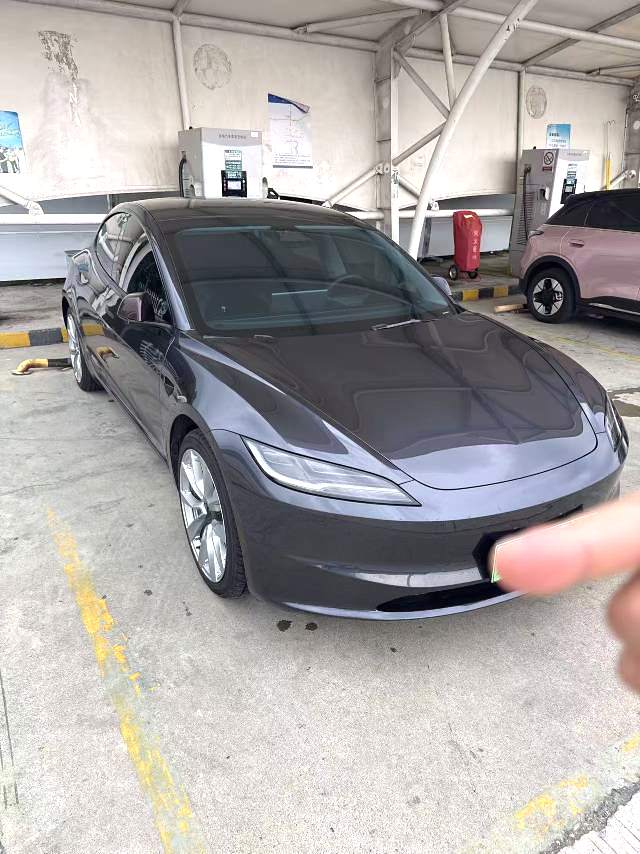 Tesla Model 3 2024 Tesla Model 3 2024 car image