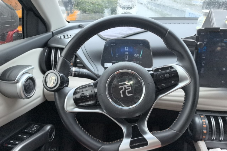 BYD Yuan Plus 2023 #11 BYD Yuan Plus 2023 car image #11