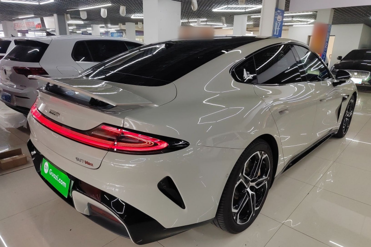 MI SU7 2025 image de voiture #7