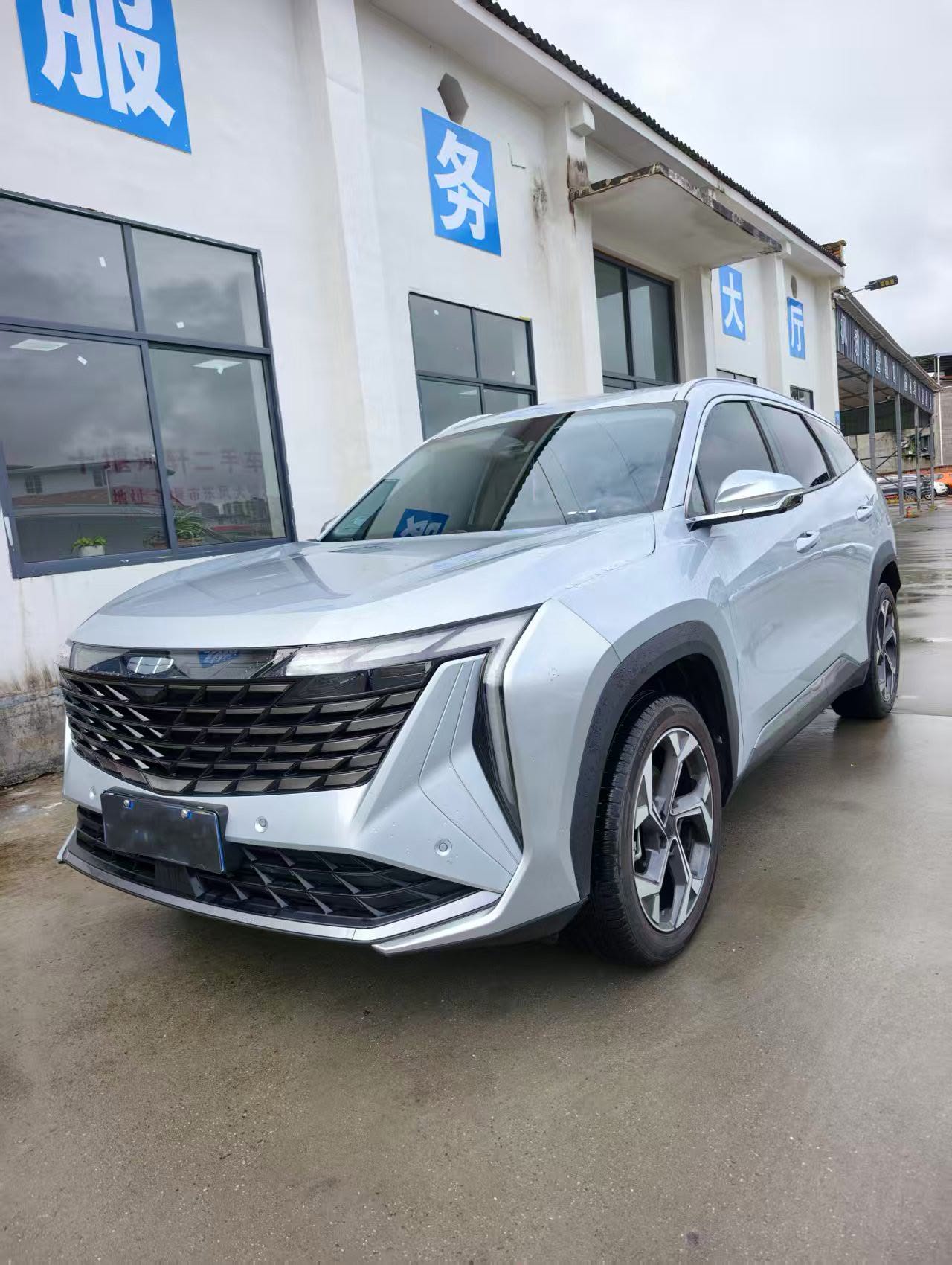GEELY Boyue L 2023 car image 