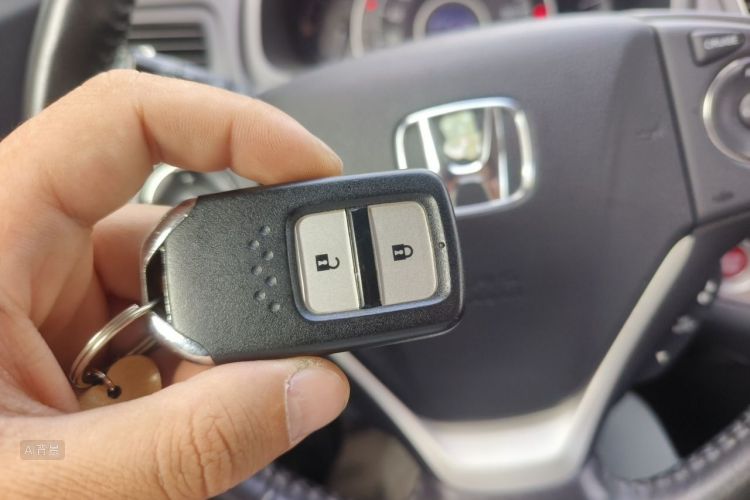 Honda CR-V 2016 car image #10