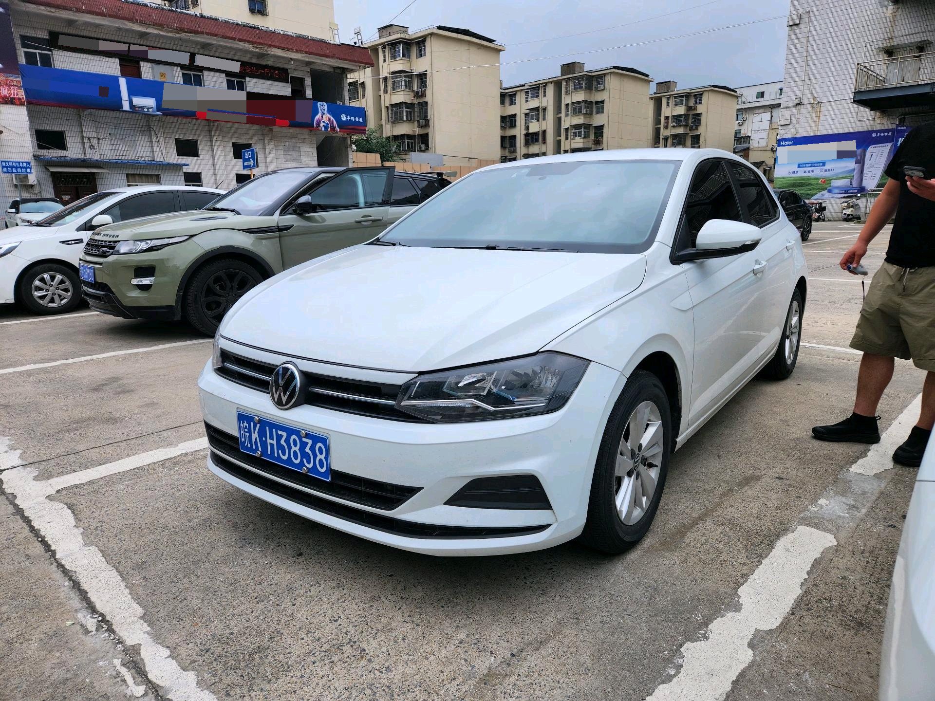 Volkswagen Polo 2023 car image 