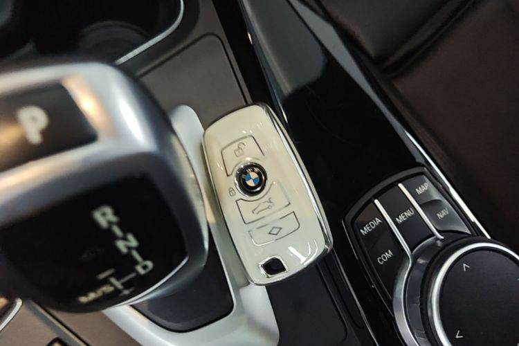BMW 3 Series GT 2021 #9 BMW 3 Series GT 2021 car image #9