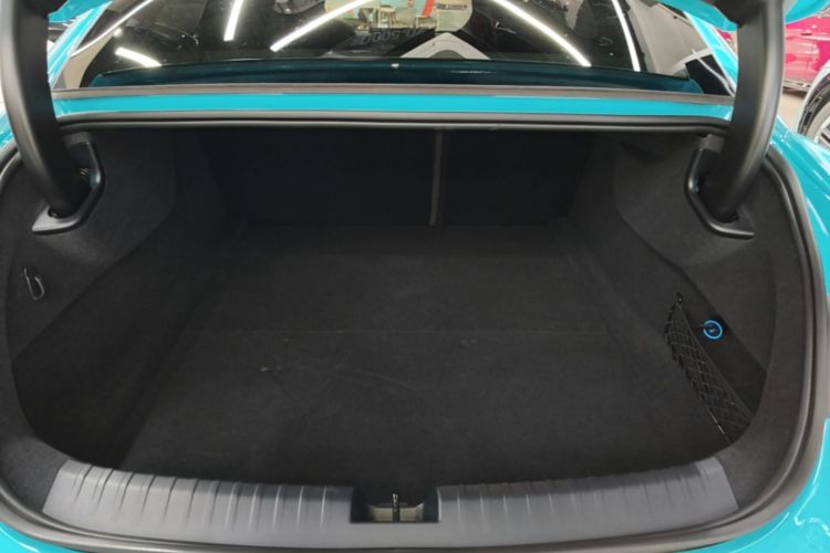 MI SU7 2025 imagen de coche #19