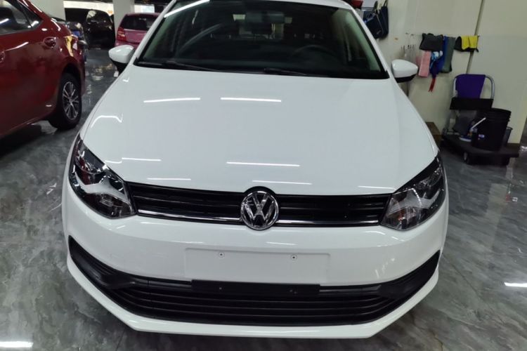 Volkswagen Polo 2018 immagine di auto #3