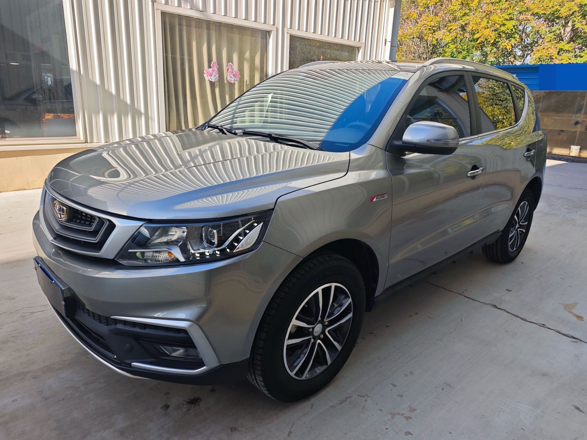 GEELY Vision X6 2019 GEELY Vision X6 2019 صورة سيارة