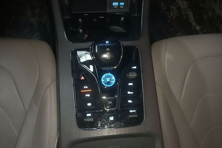 BYD Han 2024 #14 BYD Han 2024 immagine di auto #14