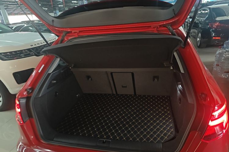 Audi A3 2020 car image #19