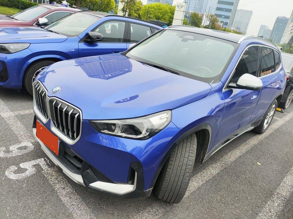 BMW X1 2023 BMW X1 2023 car image