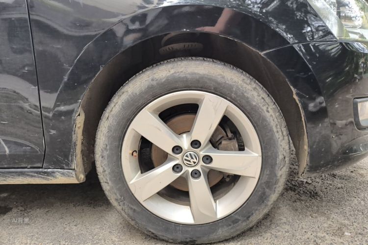 Volkswagen Santana 2016 car image #9