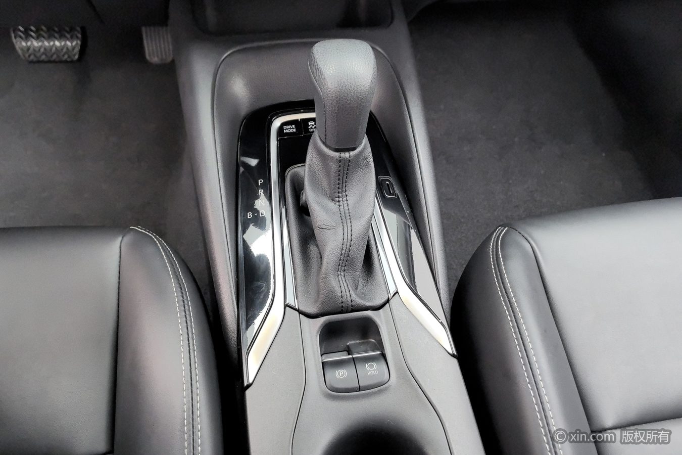 Toyota Corolla 2023 car image #14