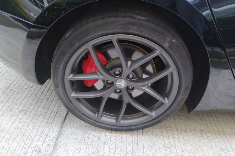 Tesla Model 3 2022 car image #10